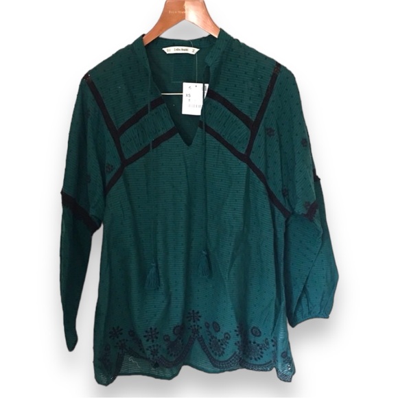 NWT Zara Green and Black Embroidered Long Sleeve Tie Neck Top - Picture 2 of 4